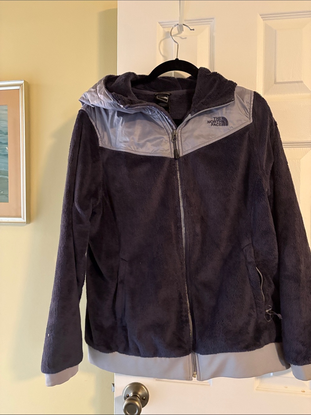 The North Face Women's Navy and Dark Gray Fleece Utility Jacket